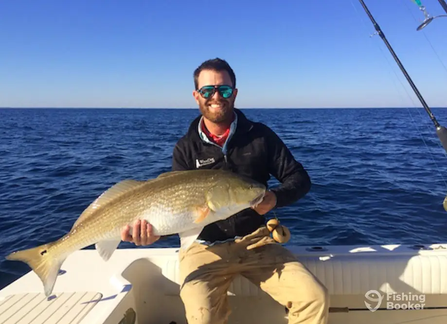 Waterdog Guide Service – 28’ charter image 5