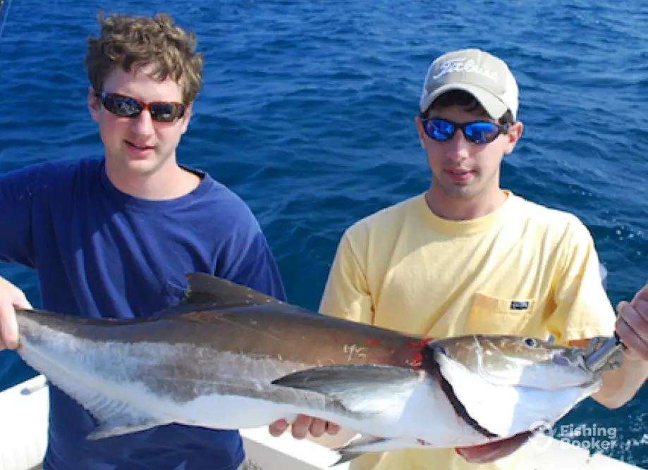 Waterdog Guide Service – 28’ charter image 6